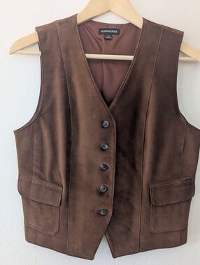 Bushwacker Women's Brown Suede Button-Front Vest